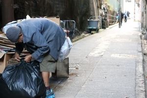 拾荒伯點6顆水餃遭拒… 她一個暖心舉動網讚爆