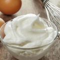 蛋清能做奶油嗎？蛋清做的的奶油能生吃嗎？玩烘焙需要知道的常識