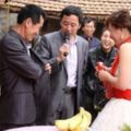 哥哥10年了都沒有給媽媽一分錢，我結婚時還大鬧婚禮。大嫂還做出這種事！