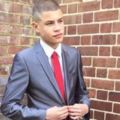 英國15歲少年在學校男廁外「做生意」竟年賺200萬，他立志要當千萬富翁！