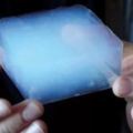世界最輕固體「凍結的煙」！超實用功能被譽為改變世界的材料
