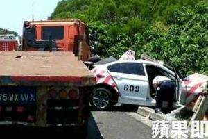 　【執勤遭撞】拖板車追撞國道警車5傷　1警殉職！