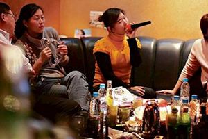 唱歌就可以燃燒「2400卡路裡」！超狂「5大好處」網友看完秒揪朋友去KTV！