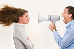 看房子穿太樸素被看不起？詢問車位、格局卻被業務質疑：第一次看房嗎不會看平面圖？！