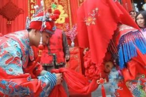 因為要為家裡還債，無奈嫁給植物人老公，結婚後才發現我嫁對人了