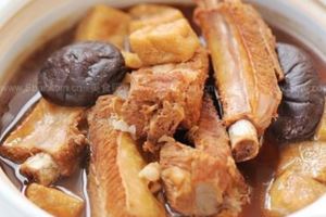 （亞洲肉骨茶秘密分享）《肉骨茶》bak-kut-teh（福建語）