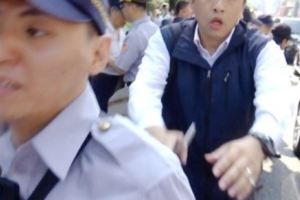 李天鐸/總統維安　紅燈亮白燈？