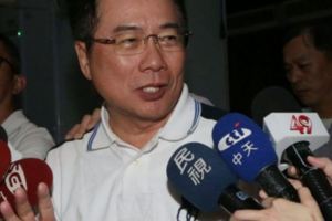 夫妻移送北檢複訊蔡正元：老婆嫁給我很倒楣