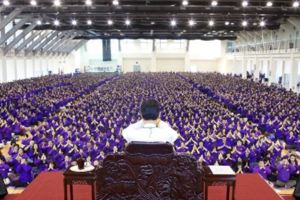 詹惟中誇讚妙禪「師父很帶種」！還呼籲大家要尊重妙禪：「出來混他遲早要還的。」