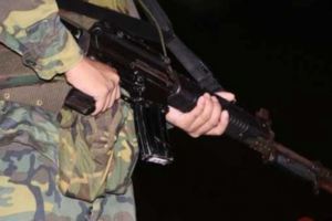男網友問大家「當兵夜哨0204、0406哪個慘」，吵翻天後的超中肯結論讓大家都直呼神回覆！