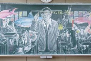 高中老師踏進教室看到學生們在黑板上超神的畫畫作品後，立馬大喊：換你們來教我畫畫吧！