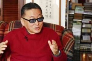 他一生風流，娶小30歲妻子，罵遍所有人，有俠骨更具柔情！