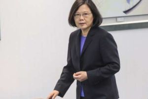 蔡總統民調再現死亡交叉，僅3成9支持