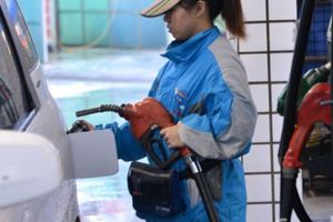 國內油價終止四連漲汽柴油下跌0.3、0.4元