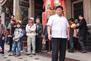 網友包圍鎮瀾宮惹怒顏寬恆，顏清標「反空汙」說話了！