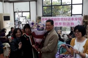 相約港藝喝咖啡女警歡度婦女節