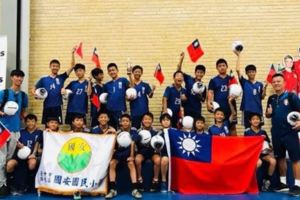 中市府補助國安、黎明兩國小足球隊參加國際足球賽雙雙榮獲冠軍