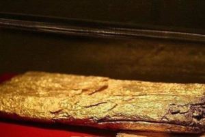 唐朝金箔放入博物館，半年時間竟然輕了3斤，專家卻無法解釋！