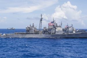 人民日報》美國海軍軍艦穿越台灣海峽中國外交部回應