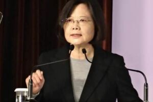黨主席喬來喬去都是小英的影子只為了卡住他