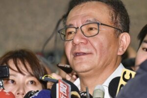 高志鵬拒入監原因曝光！與高齡80多歲老母同住　還在安排照護