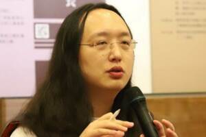 唐鳳咬女友 葉毓蘭：滿朝若皆前科犯 直播猶如荒謬劇