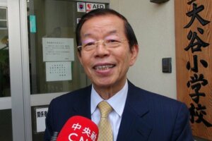 謝長廷臉書開砲：圍剿我帶給大家多大成就感？