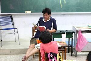 「謝爸」一生奉獻花蓮193線　熱血教師自撞亡師生哭一團