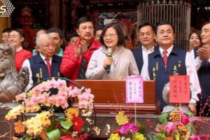抽嘸國運籤！ 命理師這麼解釋～
