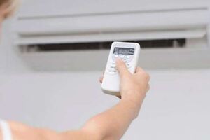 冷氣吹整晚怕荷包大失血？！掌握「五招」讓你吹涼又省電！