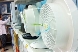 有夏季電價挹注 台電前7月仍虧282億元