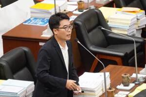 綠議員「國瑜解密」諷韓座車被追蹤成羅生門