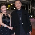 終於要結婚了？KID走紅毯突然掏出小盒子「我準備好了」，女友許維恩當場嚇傻表示「不知情！」