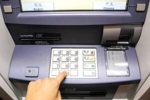 2019年小確幸！金管會拍板通過，4月開始ATM轉帳500元以下不用手續費