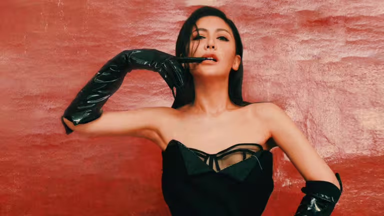 金曲歌后艾怡良將透過歌聲,替歌迷解答「艾」的問題。(圖/Hit Fm聯播網提供) 金曲歌后艾怡良將透過歌聲,替歌迷解答「艾」的問題。(圖/Hit Fm聯播網提供)
