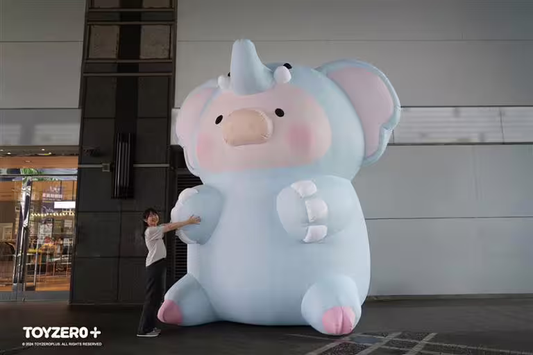 4公尺高巨型氣偶打卡區 4公尺高巨型氣偶打卡區