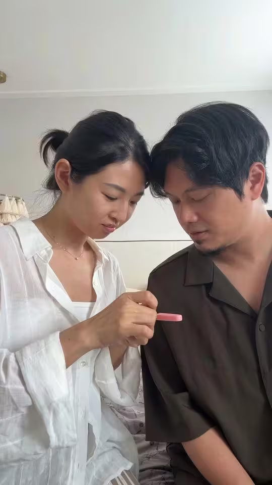 「華航林依晨」之稱的前空姐趙筱葳(Ivy)宣布懷孕。(圖/翻攝自IG) 「華航林依晨」之稱的前空姐趙筱葳(Ivy)宣布懷孕。(圖/翻攝自IG)