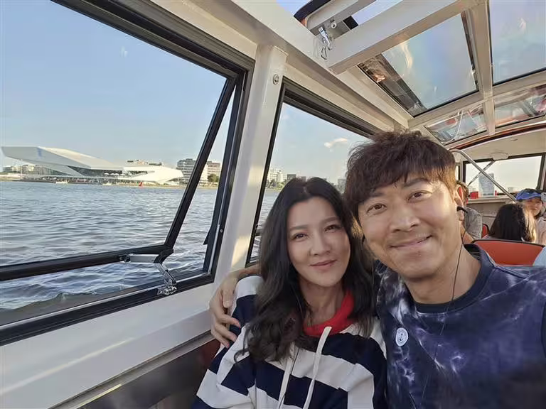曾雅蘭與侯昌明是演藝圈中知名的恩愛夫妻檔之一,經常透過社群分享日常生活。(圖/翻攝自臉書) 曾雅蘭與侯昌明是演藝圈中知名的恩愛夫妻檔之一,經常透過社群分享日常生活。(圖/翻攝自臉書)