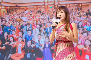 18歲破產想不開！10億女神被粉絲借錢想翻身 霸氣說話了