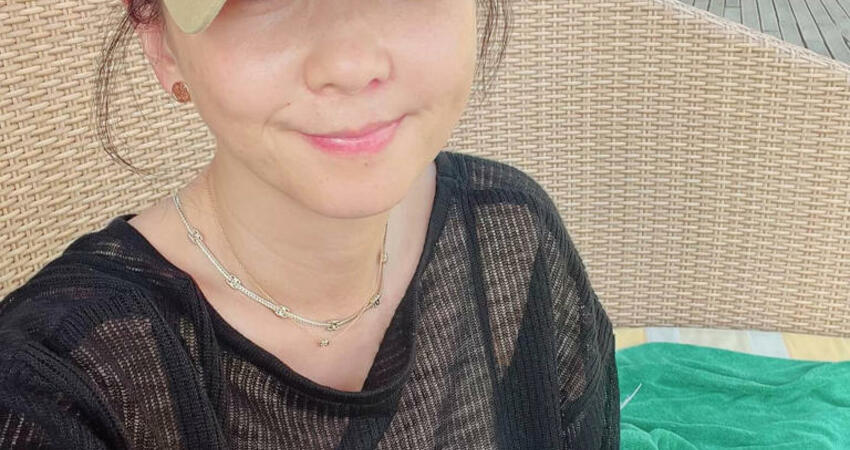 六月和李易原定12月31日發布離婚協議，如今不離了！六月歸咎自己太專注於當媽媽，夫妻久未親密接觸，潔癖嘮叨讓李易壓力大