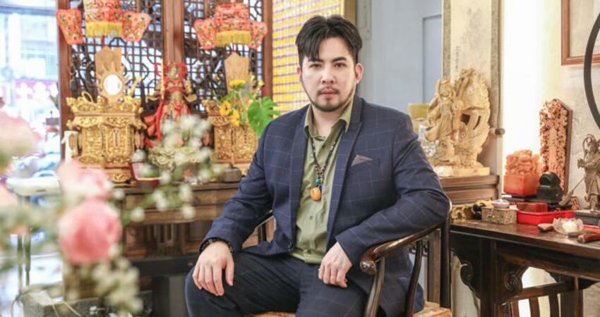 六月遭爆「前世私奔」！ 命理師通靈她被李易拯救：來生想為自己活
