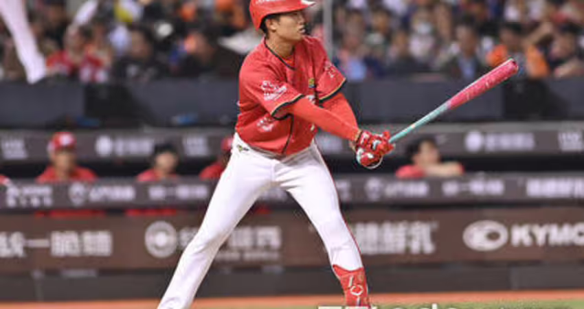 劉俊緯獻唱「超台」老歌讓李多慧看得投入 笑言她應該問號吧