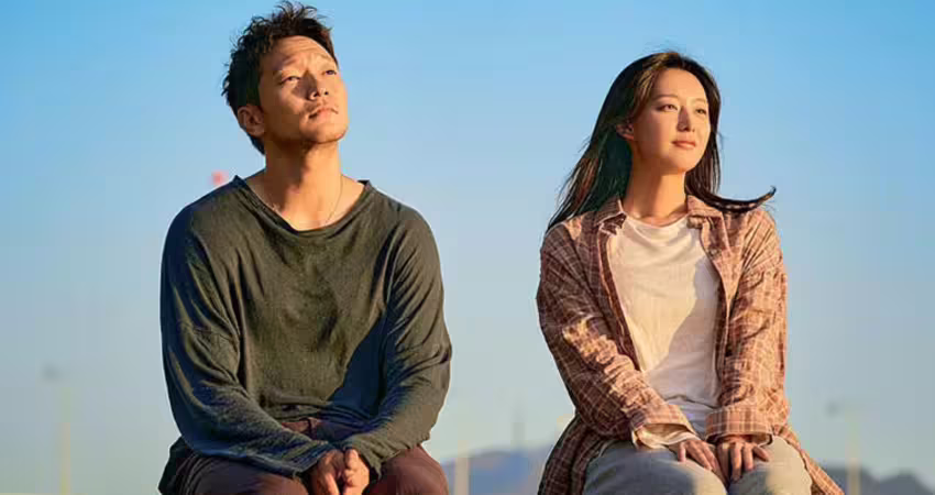 嘴上說「我很好」，心裡早已千瘡百孔的星座TOP4：天秤笑著說沒事，「這星座」眼淚從不讓人看見