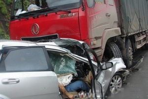 貨車司機實話告訴你：「我為什麼不踩剎車！」聽了令人超震驚！(您的一個轉發，會救許多人性命!)