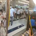 香港暴力之夜後疑雲重重 黑道遭指配合當局