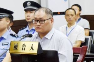 被認罪？李明哲神隱177天現身遭判「顛覆國家罪」，預計關5年…他淚目懺悔「台灣給了錯誤思想」！