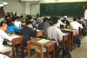 靠作弊考上建中！壓力大到狂暴瘦…3年煎熬後結局神展開！網友：「電影模範生真實版？」
