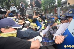 市議會民進黨團批陳抗變質暴力 北市府：不取消路權