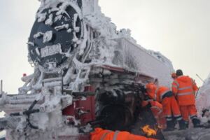 歐洲暴風雪10天內21人死