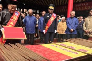 怎抽無國運籤？樂團：中華民國早被殲滅　神明或想收這妖精